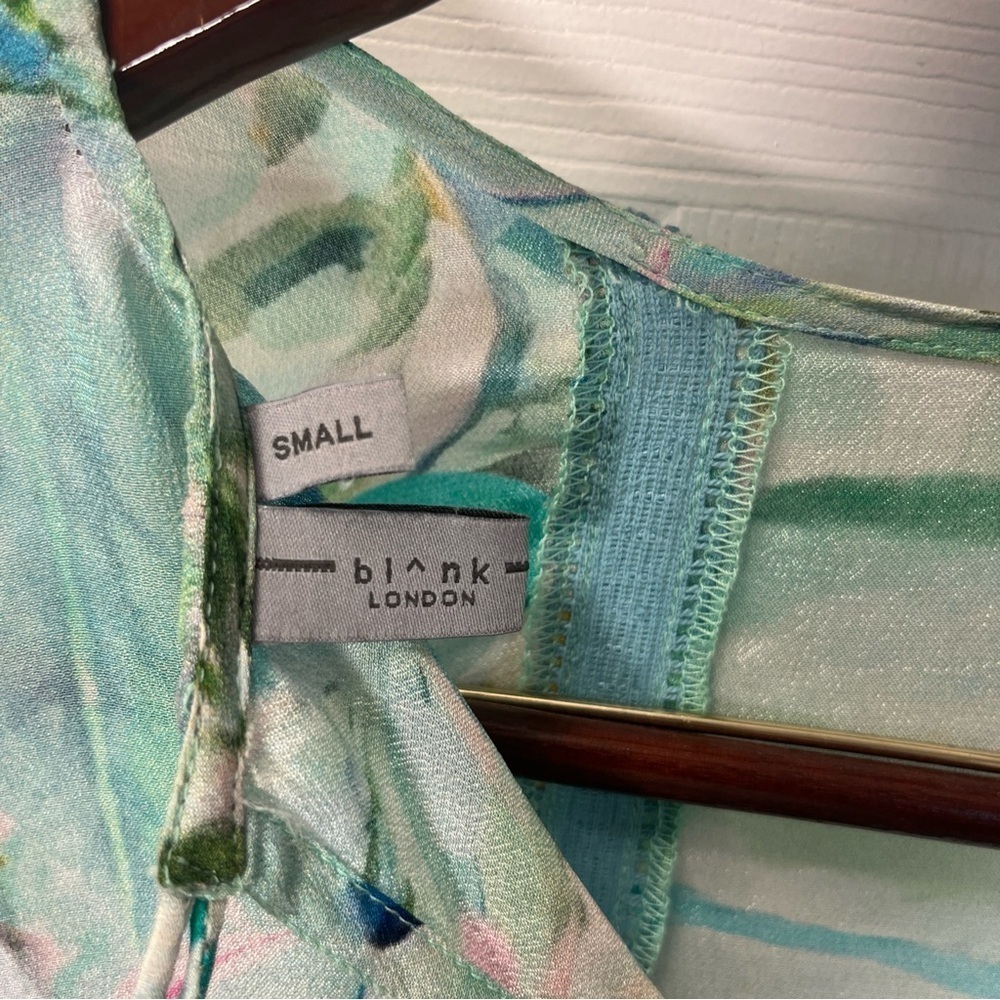 Anthropologie Blank Women's Blouse pastel size small - Picture 6 of 11